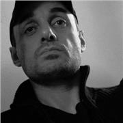 Laureato in Scienze Politiche indirizzo storico, insegna storia, metodologia della ricerca storica, geografia del turismo